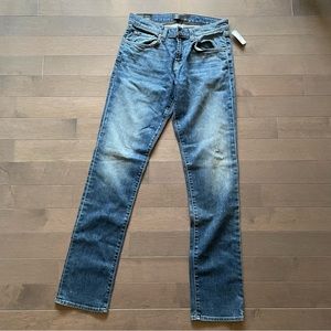 (NWT) J Brand Tyler Slim Fit Jean